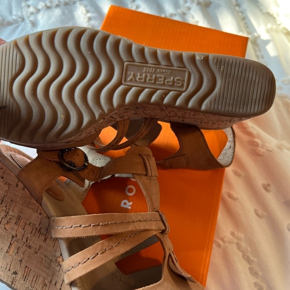 Sperry Wedges - Picture 14 of 16